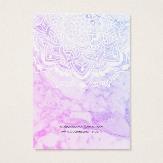 紫の背景のイヤリングカードにホワイトマンダラ (裏面)