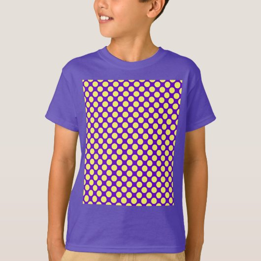 紫の背景を持つ黄色の水玉模様STaylor Tシャツ (正面)