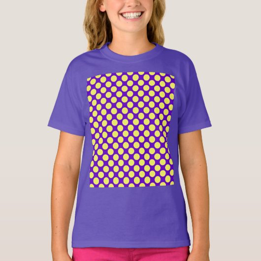 紫の背景を持つ黄色の水玉模様STaylor Tシャツ (正面)