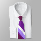 紫の色ストライプ色 ネクタイ (タイ)
