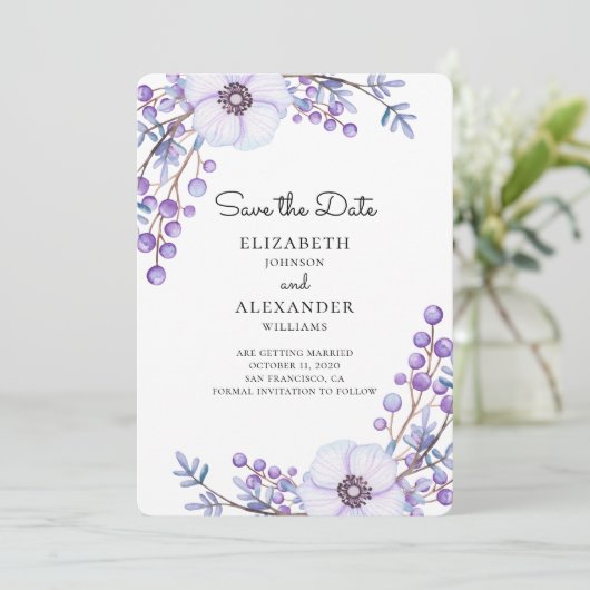 紫の花が記念日をお知らせ。植物のウェディング 招待状 (スタンド正面)