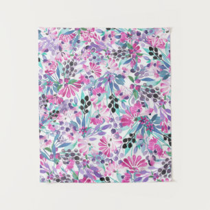 紫の花とベリー、ブルーのシームレスな模様 タペストリー