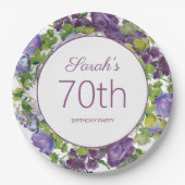 紫の花と緑の葉とツタの70歳の誕生日 ペーパープレート (正面)