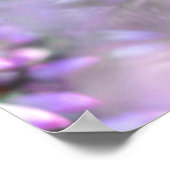 紫の花の上のてんとう虫 ポスター (角)