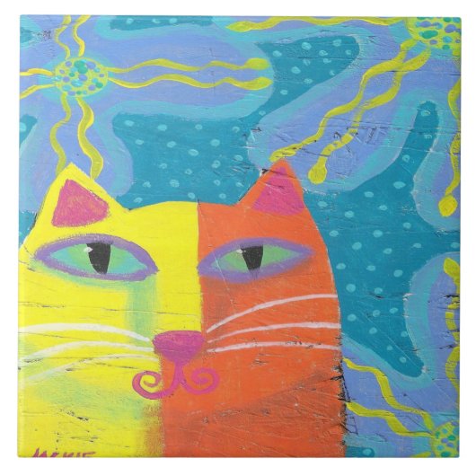 紫の花の抽象画を持つ黄色い猫 タイル (正面)