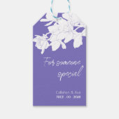 紫の花の白いデザイン 個人名 入りのギフト ギフトタグ (正面)
