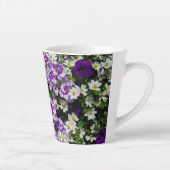 紫の花 カフェラテマグ (右)