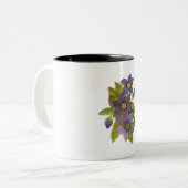 紫の花 ツートーンマグカップ (正面左)
