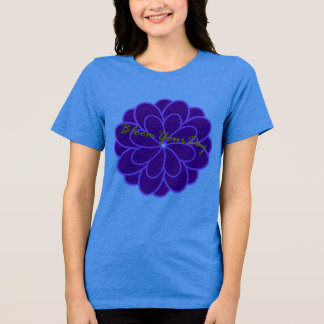 "紫の華麗な咲き誇り" トライブレンドTシャツ