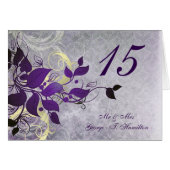 紫の葉冬の結婚式のテーブルのシーティングカード (正面横)