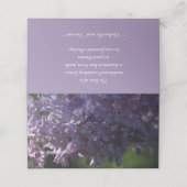 紫の薄紫の結婚花のチャリティー プレイスカード (外部開封)