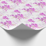 紫の蘭の植物花の水色結婚の ラッピングペーパー<br><div class="desc">紫の蘭の水絵を描色の結婚カップルのパーソナライズされた名前。紫の蘭の花のコレクショ結婚ンの一部。特別な贈り物を包む結婚ために使用するのに理想的。紫ユニークの蘭の花の手の水の色とデザイン絵を描のサラ・トレットによるwww.mylittleedenweddings.com</div>