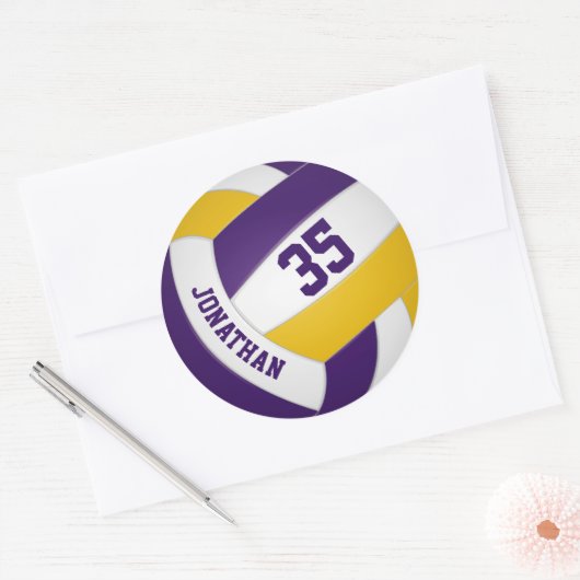 紫の金ゴールドチームの色の男の子の女の子バレーボール ラウンドシール (封筒)