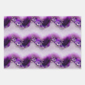 紫の銀エレガント羽のクリスマスビーズ ラッピングペーパーシート (正面)