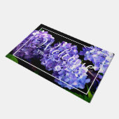 紫の青マゼンタアジサイへようこそ ドアマット (アングル)