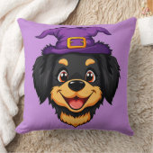 紫の魔女の帽子をかぶったかわいい漫画の犬 クッション (ブランケット)