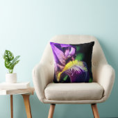 紫ひげ絞りアイリスフラワーペタルクローズアップ クッション (椅子)