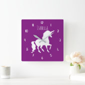 紫またはカスタム色ユニコーンパーソナライズされた子供 スクエア壁時計 (ホーム)