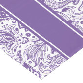 紫エレガントと白のフローラペイズリーとストライプ ショートテーブルランナー (コーナー)
