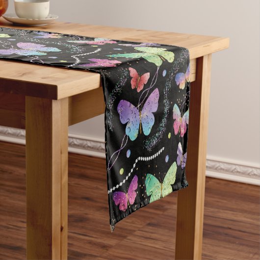 紫エレガントと青の明るい蝶 ショートテーブルランナー (インサイチュ)