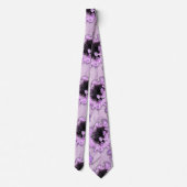 紫エレガントと黒のフローラの花 ネクタイ (裏面)