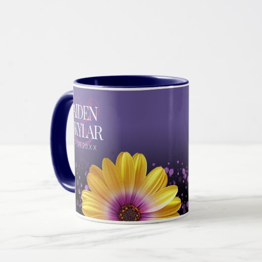 紫エレガントのデイジーと金のグリッター結婚 マグカップ
