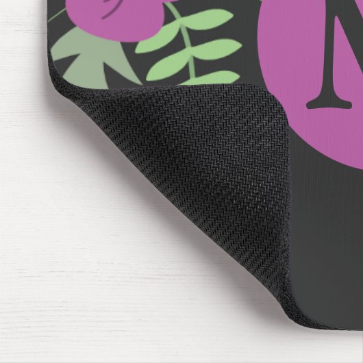 紫エレガントの花アートonブラックモノグラム マウスパッド (コーナー)