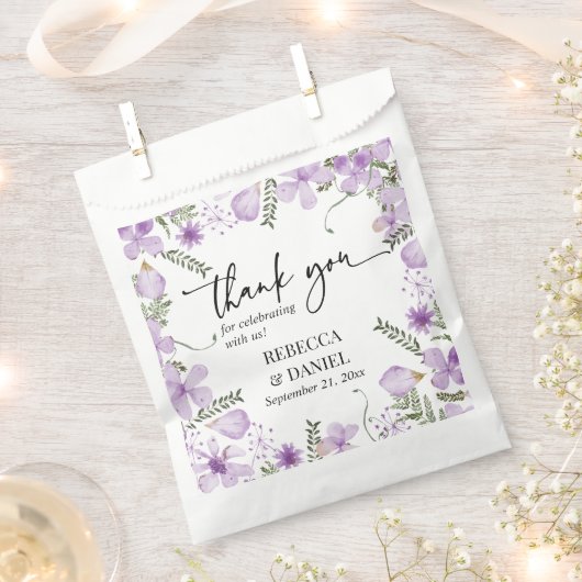 紫エレガント水色フローラ結婚の フェイバーバッグ (クリップ留めされた状態)