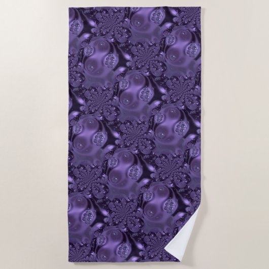 紫エレガント王室のの液体の輝き ビーチタオル (正面)