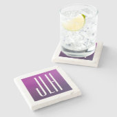 紫グラデーションと白のイニシャルまたはその他の文字 ストーンコースター (横)
