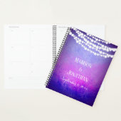 紫グラデーションのぶら下がった光のウェディングプランナー書 プランナー手帳 (ディスプレー)