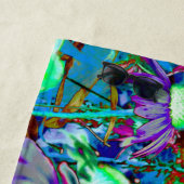 紫サイケデリックとライムグリーンガーデンの花 ビーチタオル (インサイチュ)