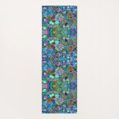 紫サイケデリックとライムグリーンガーデンの花 ヨガマット (裏面)