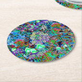 紫サイケデリックとライムグリーンガーデンの花 ラウンドペーパーコースター (アングル)