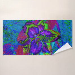紫サイケデリックとライムグリーンリリー バスタオル