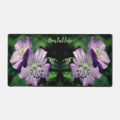 紫ゼラニウムの花ペアパーソナライズされた デスクマット (正面)