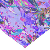 紫トリップ（幻覚体験）のようなとマゼンタの野カラフル花 ショートテーブルランナー (コーナー)