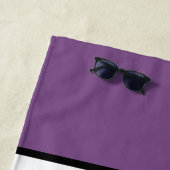 紫パーソナライズされたと白のストライプ ビーチタオル (インサイチュ)