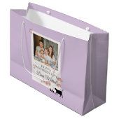 紫パーソナライズされたの写真と母の日 ラージペーパーバッグ (正面アングル)