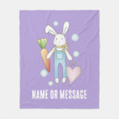 紫パーソナライズされた色のかわいぬいぐるみバニー フリースブランケット (正面)