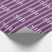 紫ビクトリアンストライプのモノグラム ラッピングペーパー (角)