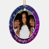 紫ピンクの木の素朴スノーフレークのクリスマスフォト セラミックオーナメント (右)