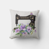 紫フローラヴィンテージ裁縫機械モノグラム クッション (正面)