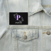 紫フローラ蝶カスタムモノグラム – 文字P 名札 (インサイチュ)