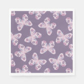 紫フローラ蝶パターン（の模様が）ある赤ちゃんシャワー スタンダードランチョンナプキン (正面)