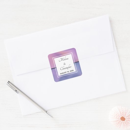 紫モダンとピンクの渦巻き抽象芸術結婚ズ スクエアシール (封筒)