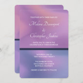 紫モダンとピンクの渦巻き抽象芸術結婚ズ 招待状 (正面/裏面)