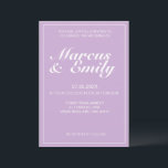紫淡い色の白ミニマモダンリス結婚ト 招待状<br><div class="desc">かわいらし、ミニマモダンリスト、トレンディー結婚式招待状は、フォントに白いカスタマイズ可能な文字ブロックを持つソフトなパステル紫色の背景(Pantoneの2022色の選択「オーキッド開花」)を備えてモダンいる</div>