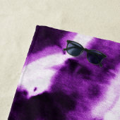 紫王室のアメジスト絞り染め水色モノグラム ビーチタオル (インサイチュ)