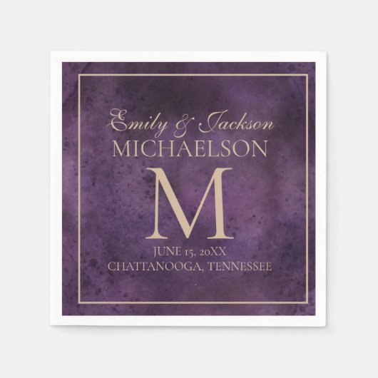 紫素朴エレガント金ゴールドモノグラ結婚ム スタンダードカクテルナプキン (正面)
